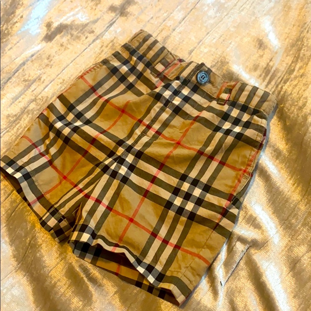 Baby Burberry shorts “12 mo”